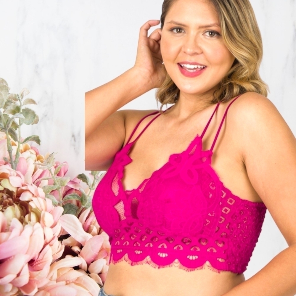 New With Tags!! Zenana Outfitters Fuchsia Lace Bralette